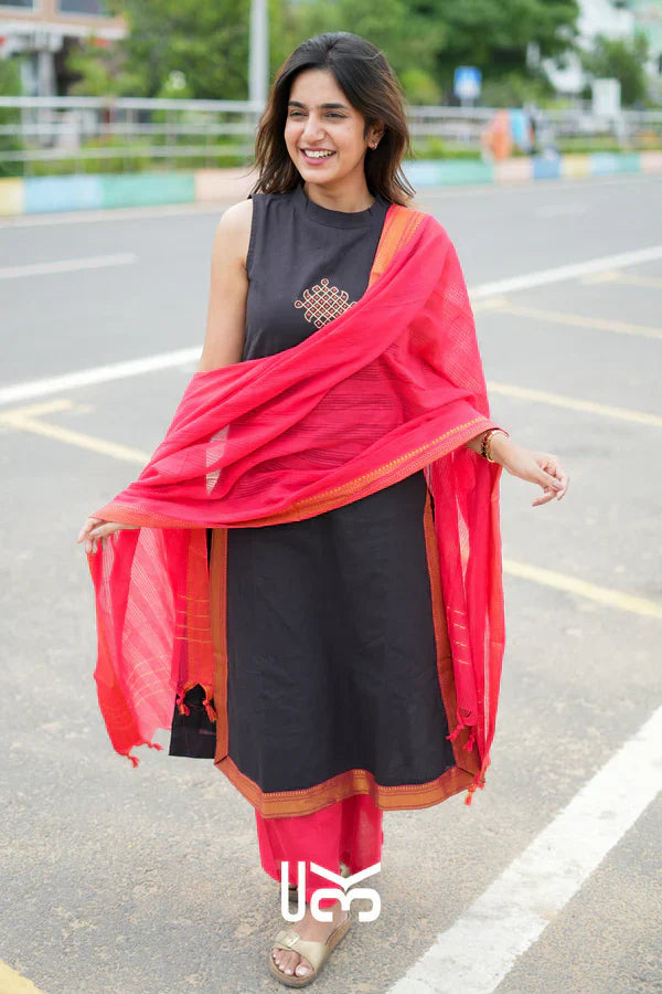Handloom Kurta set (Dress) In Black