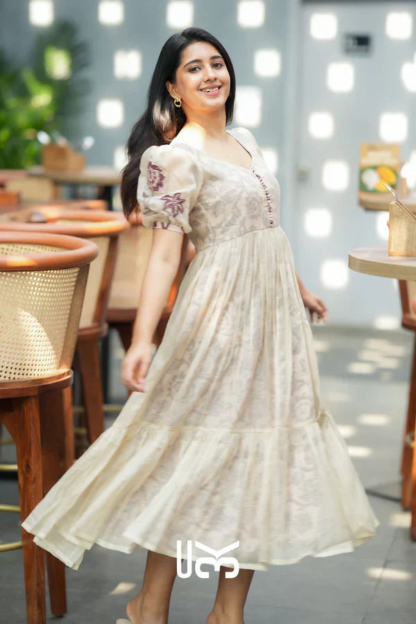 Seleneva Kota Doria Midi (Dress) in Brown