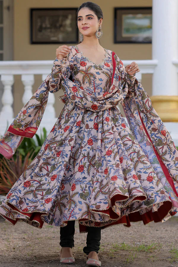 Mihika Anarkali (Drees) in Beige