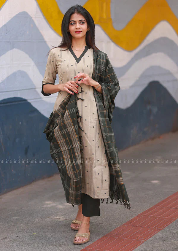 Monochrome Muse Salwar Set