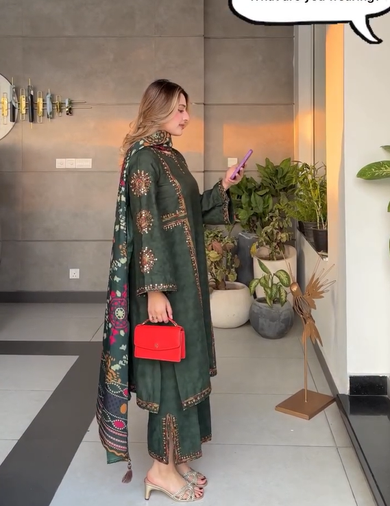 Ramsha Riwayat Luxury Lawn