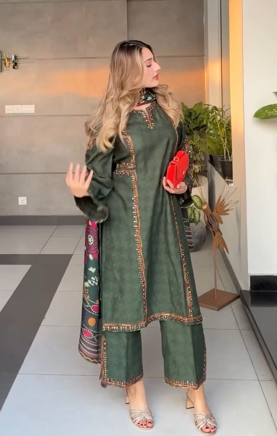 Ramsha Riwayat Luxury Lawn